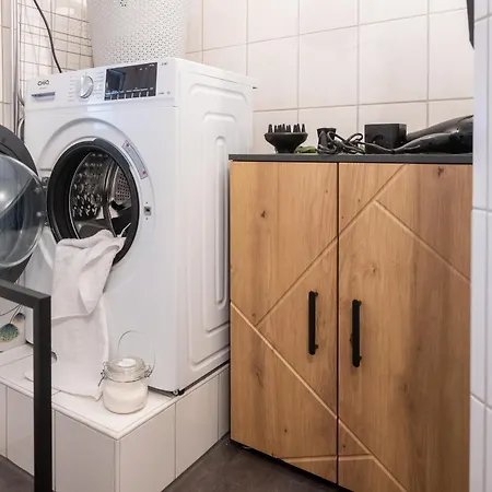 Altbauoase - Ruhig, Zentral, Terrasse, Bahnhof 400m -