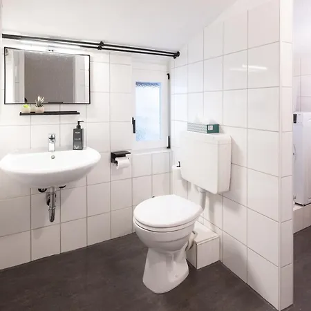 Altbauoase - Ruhig, Zentral, Terrasse, Bahnhof 400m - Fulda