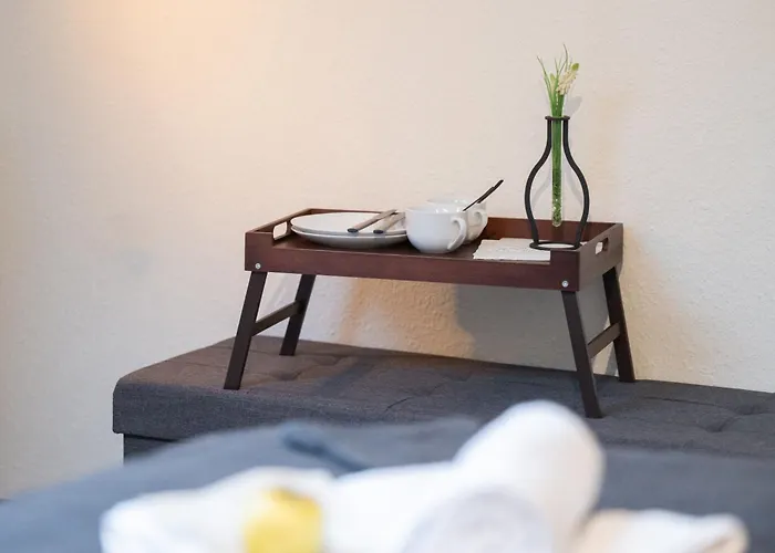 Altbauoase - Ruhig, Zentral, Terrasse, Bahnhof 400m - Appartement Fulde