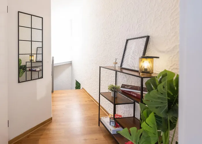 Altbauoase - Ruhig, Zentral, Terrasse, Bahnhof 400m - * Fulde