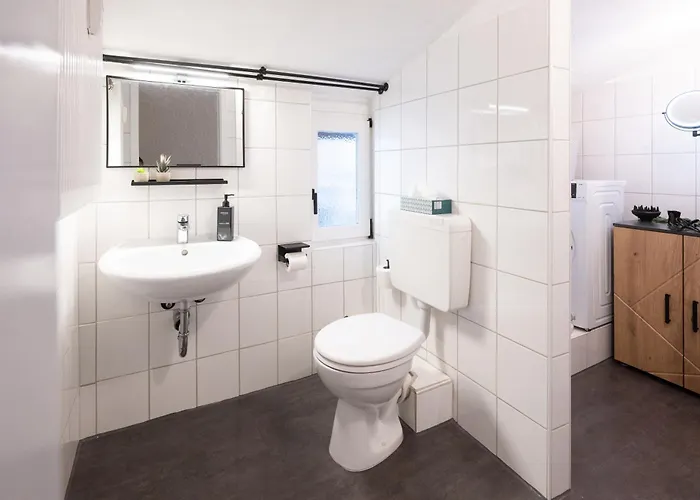 Altbauoase - Ruhig, Zentral, Terrasse, Bahnhof 400m - Fulde