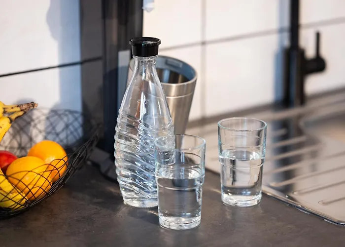 Altbauoase - Ruhig, Zentral, Terrasse, Bahnhof 400m - Appartement